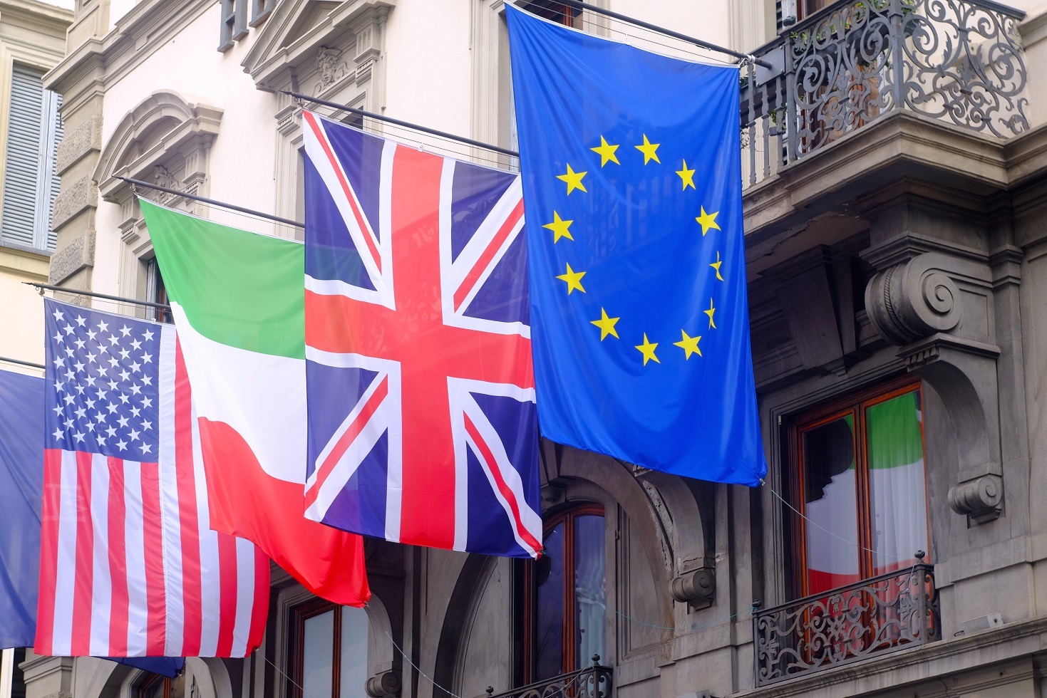 The Grand Dance of Central Banks